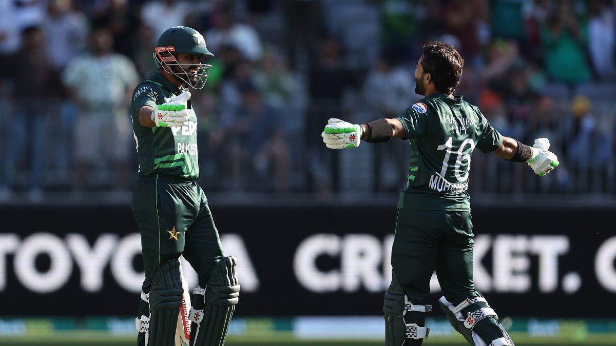 https://www.jagranimages.com/images/newimg/10112024/10_11_2024-aus_vs_pak_3rd_odi_23828832.jpg