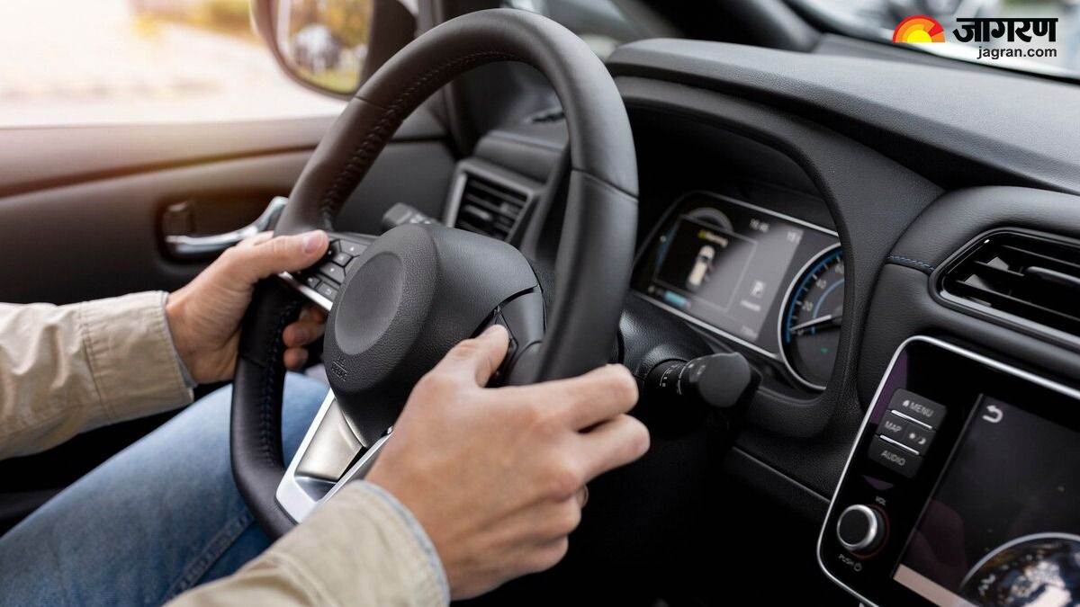 https://www.jagranimages.com/images/newimg/10112024/10_11_2024-car_steering_tips_01000_23828844.jpg