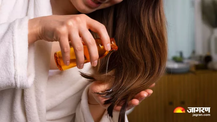 Winter Hair Care: सर्दियों में रोजाना करें इन 7 हेयर ऑयल्स का इस्तेमाल, मिलेंगे सॉफ्ट और शाइनी हेयर (Image: Freepik)