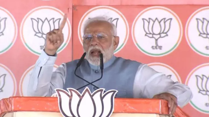 चंदनक्यारी में जनसभा को संबोधित करते हुए पीएम मोदी