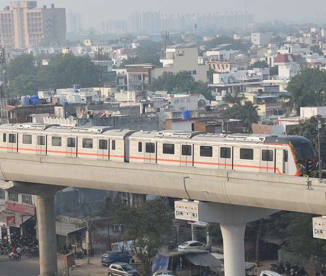 कानपुर में फिलहाल नहीं लगेगी टिकट वेंडिंग मशीन।