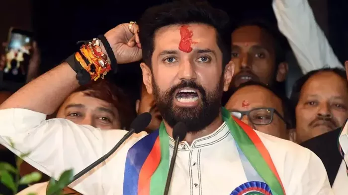 धीरज साहू को लेकर विपक्ष पर जमकर बरसे चिराग पासवान