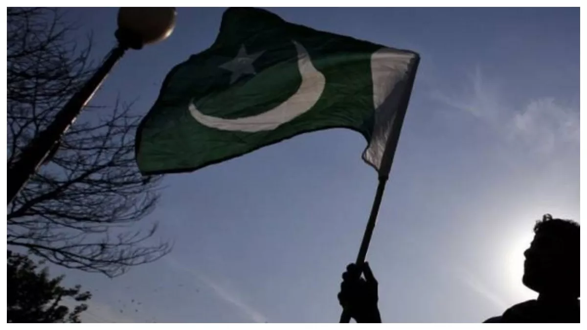 Pakistan Election: क्या फिर टलेगा पाकिस्तान आम चुनाव? पीएमएल-एन नेता अमीर  मुकाम ने दिया यह सुझाव - Will Pakistan general elections be postponed again  PML N leader Amir Muqam gave this suggestion