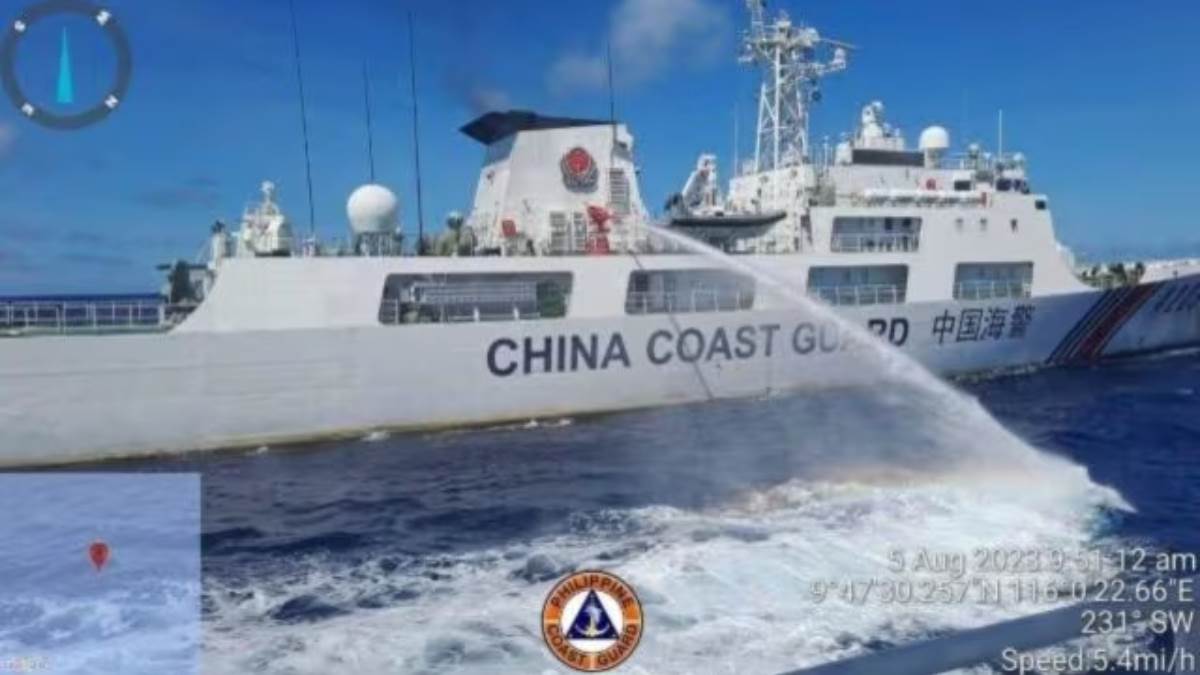 philippines accuses chinese coast guard of shooting water cannon on its boats