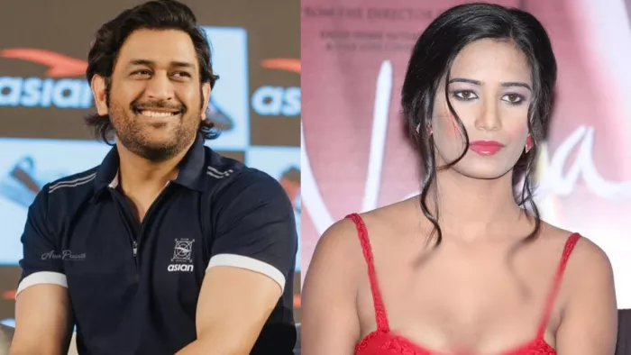 MS Dhoni ने जब Poonam Pandey का WC 2011 का वादा सुनकर किया था ऐसा रिएक्ट