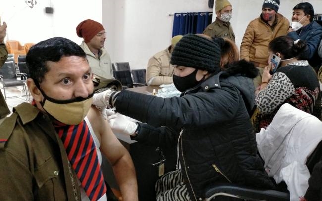 https://www.jagranimages.com/images/newimg/11012022/11_01_2022-11mzn_13_11012022_292-c-2_22373778_231328.jpg