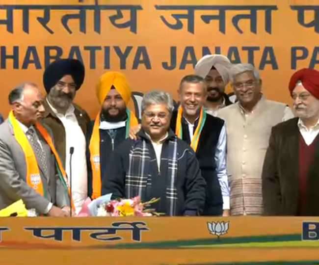 शिरोमणि अकाली दल को लुधियाना में बड़ा झटका लगा है।