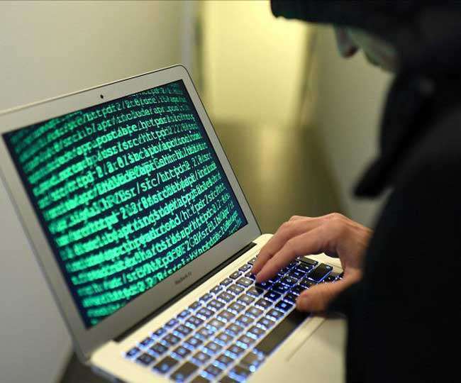 हैकर्स के निशाने पर आनलाइन परीक्षाएं। प्रतीकात्मक
