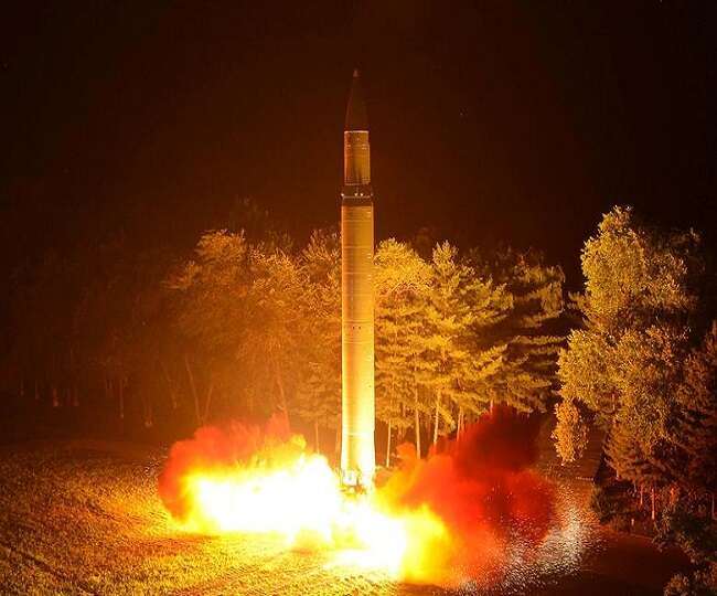 उत्तर कोरिया ने एक हफ्ते में दूसरी बार किया शक्ति प्रदर्शन