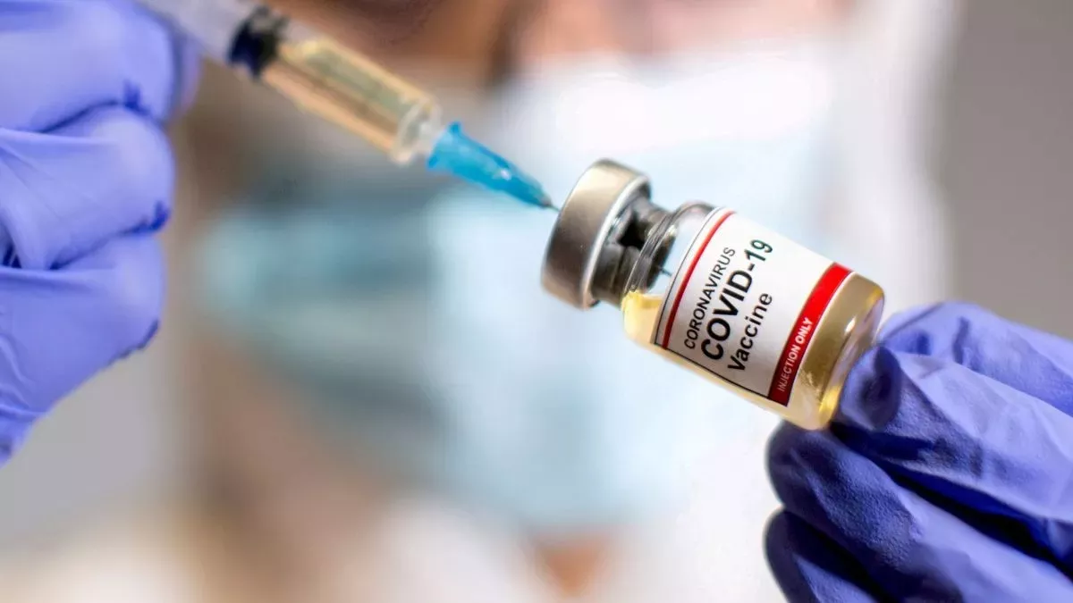 Corona Vaccine In UP यूपी में कोरोना वैक्‍सीन की कमी