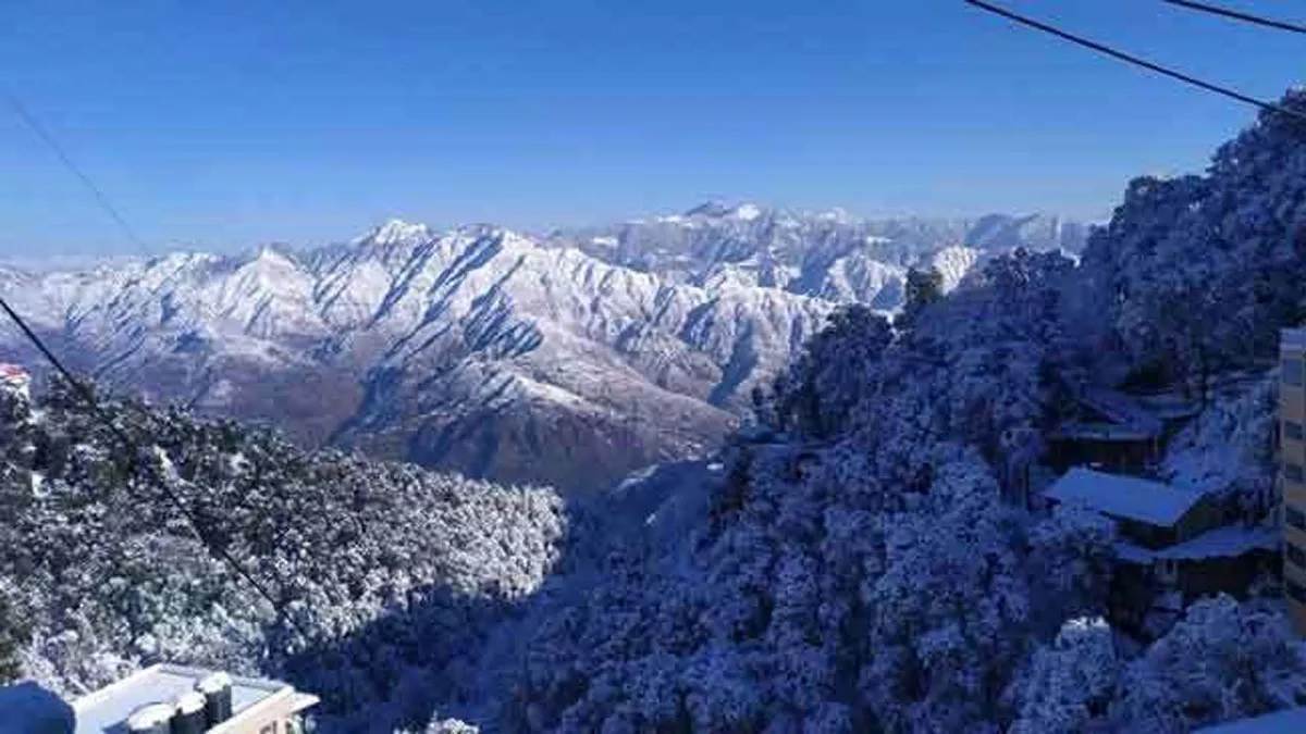 uttarakhand weather update snow fall and light rain start from today weather impact on joshimath operation