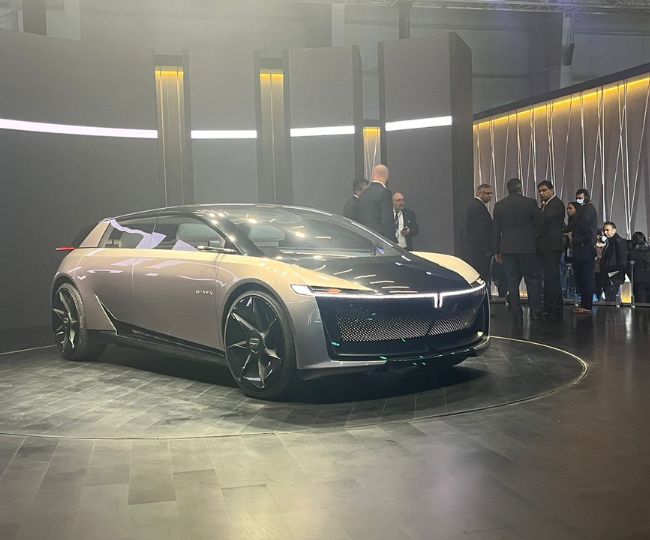 Auto Expo 2023 में टाटा ने बिखेरे जलवे, टाटा की इन 4 गाड़ियों ने लूटी महफ़िल, एक तो देती है Tesla की EV को टक्कर 2 jagran