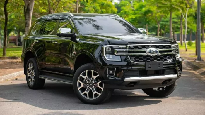 Ford Endeavour को लेकर नई जानकारी सामने आई है।