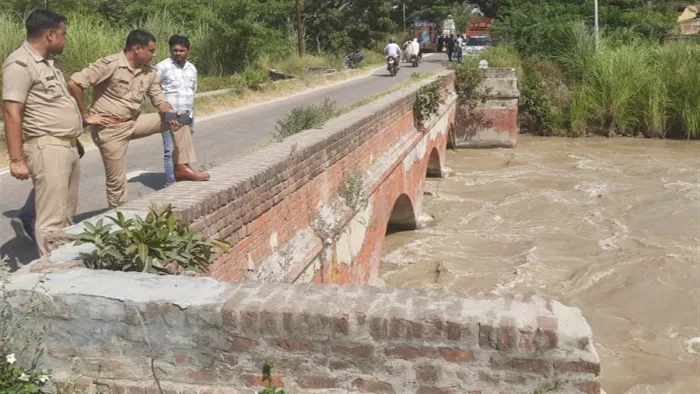 Haryana News: वजन गिरने से परेशान सुसाइड नोट छोड़ मां-बेटी लापता, नहर में कूदने की आशंका। फाइल फोटो