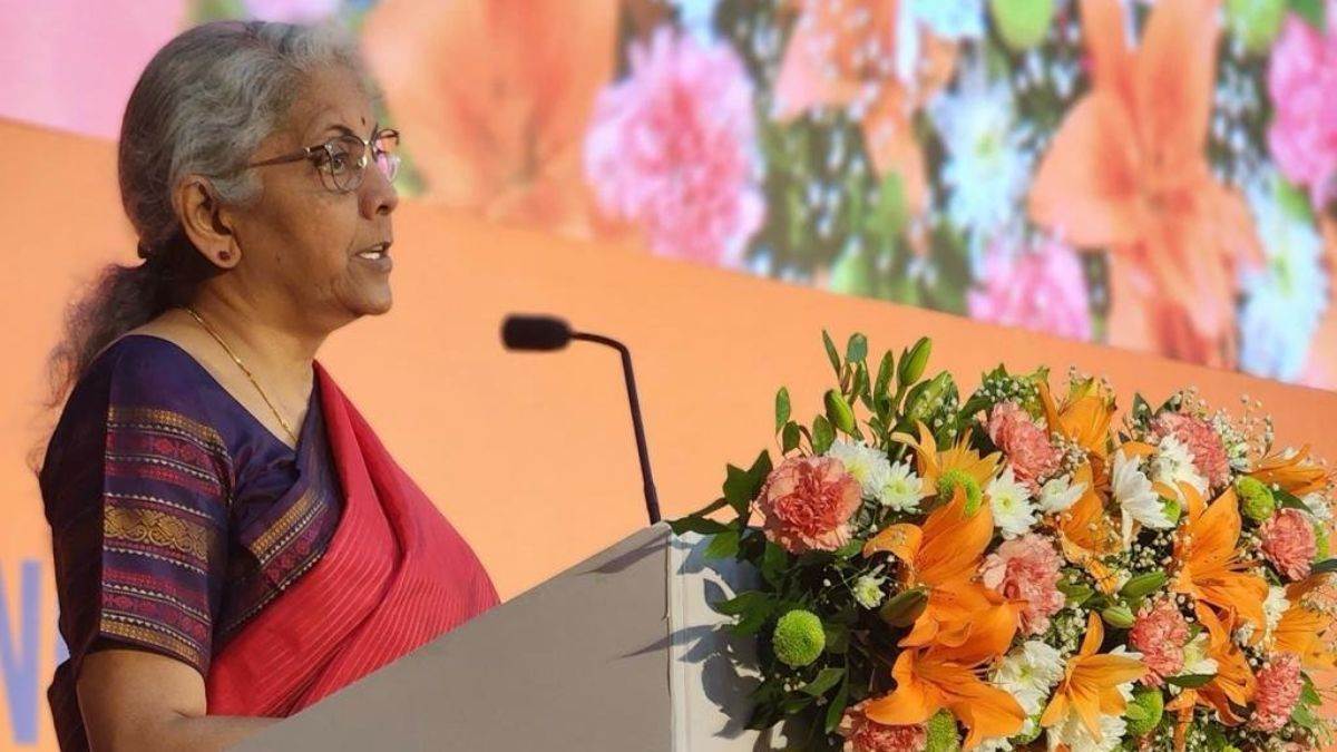 https://www.jagranimages.com/images/newimg/11012024/11_01_2024-nirmala_sitharaman_cover_3_23626837.jpg
