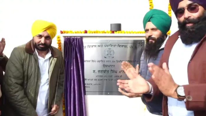 धूरी में 14 अत्याधुनिक लाइब्रेरी हुई शुरू