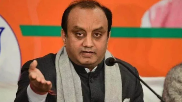 कांग्रेस ने रामलला की प्राण प्रतिष्ठा में शामिल होने से इनकार कियो तो भाजपा ने साधा निशाना।(फोटो सोर्स: जागरण)
