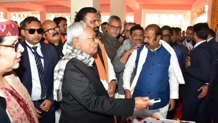 सीएम नीतीश कुमार ने किया वृहद आश्रय स्थल का लोकार्पण