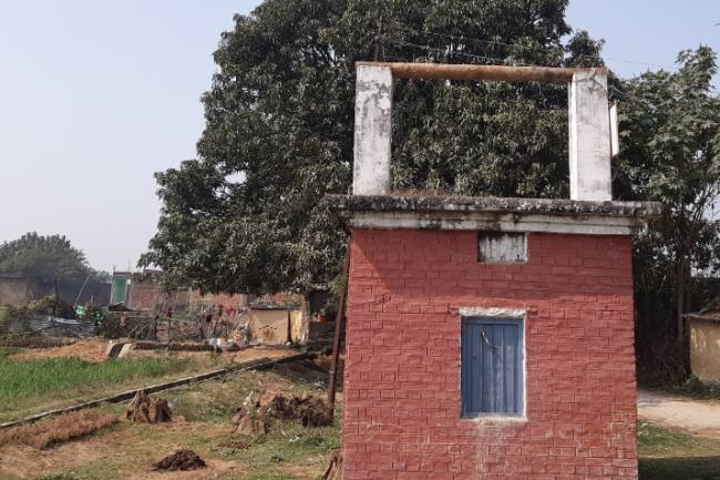 farmers are forced to pay rs 150 per hour stuffing