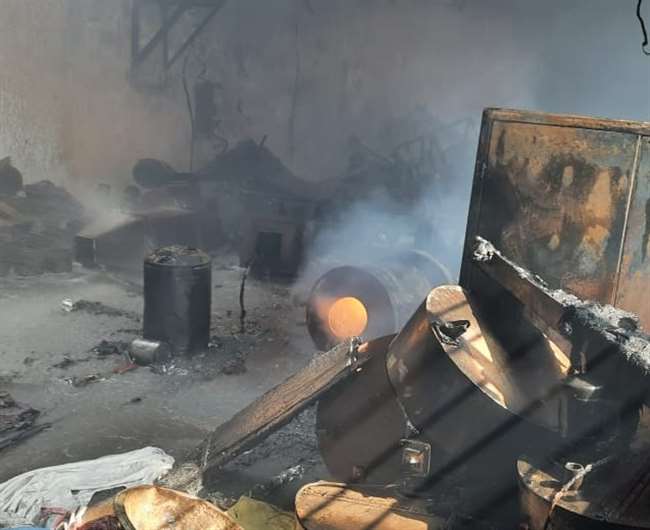 Kanpur Fire News कानपुर में प्रिंटिंग कारखाने में भीषण आग से दहशत पूर्व