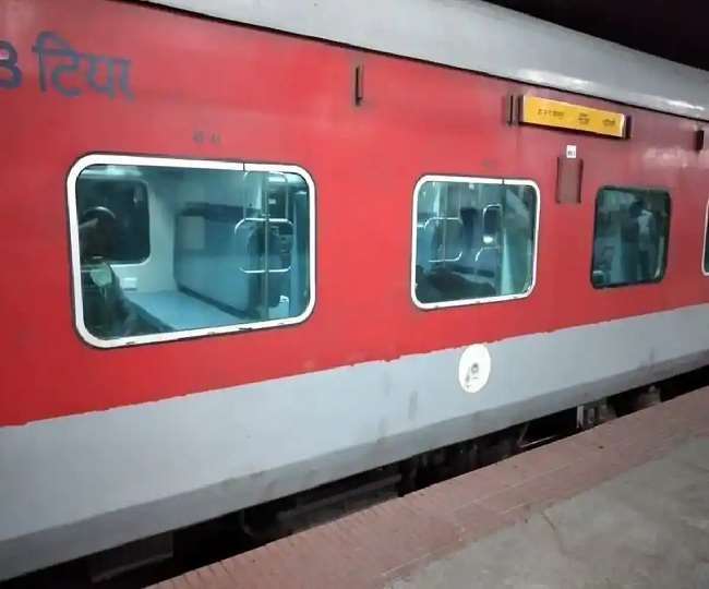 https://www.jagranimages.com/images/newimg/11022022/11_02_2022-railway_news_22457916.jpg