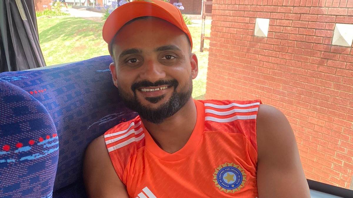 https://www.jagranimages.com/images/newimg/11022024/11_02_2024-akashdeep_23650641.jpg