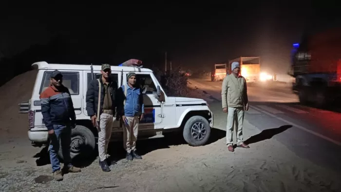 गोपालगंज में 15 किलोमीटर में मात्र दो जगह दिखी पुलिस गश्ती की गाड़ी (जागरण)