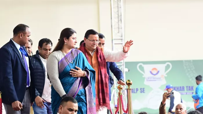 मुख्यमंत्री ने चकरपुर स्टेडियम में बॉक्सिंग छात्रावास बनाने की घोषणा की।
