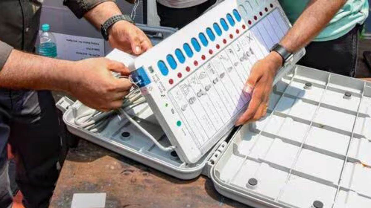 supreme court asked election commission to not delete data from evm after hearing petition over sop