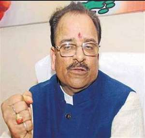 विधायक चैंपियन के बयान से भाजपा असहज