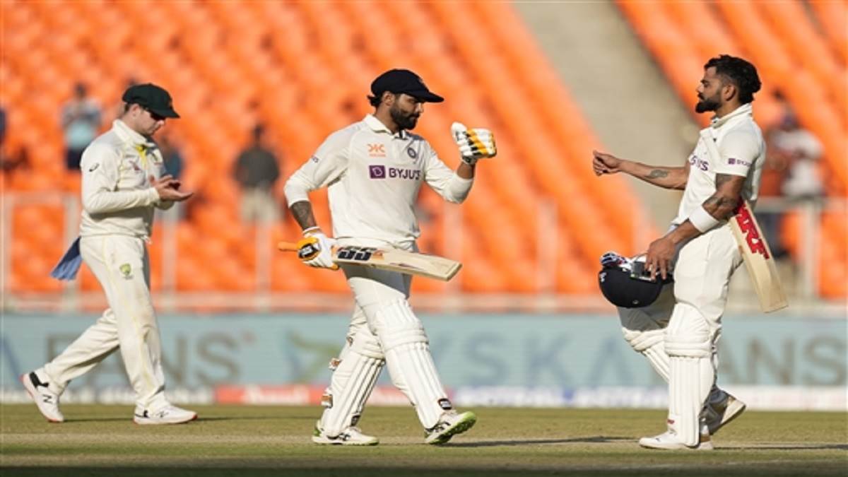 IND vs AUS शुभमन गिल के शतक की बदौलत भारत का जोरदार पलटवार, कोहली