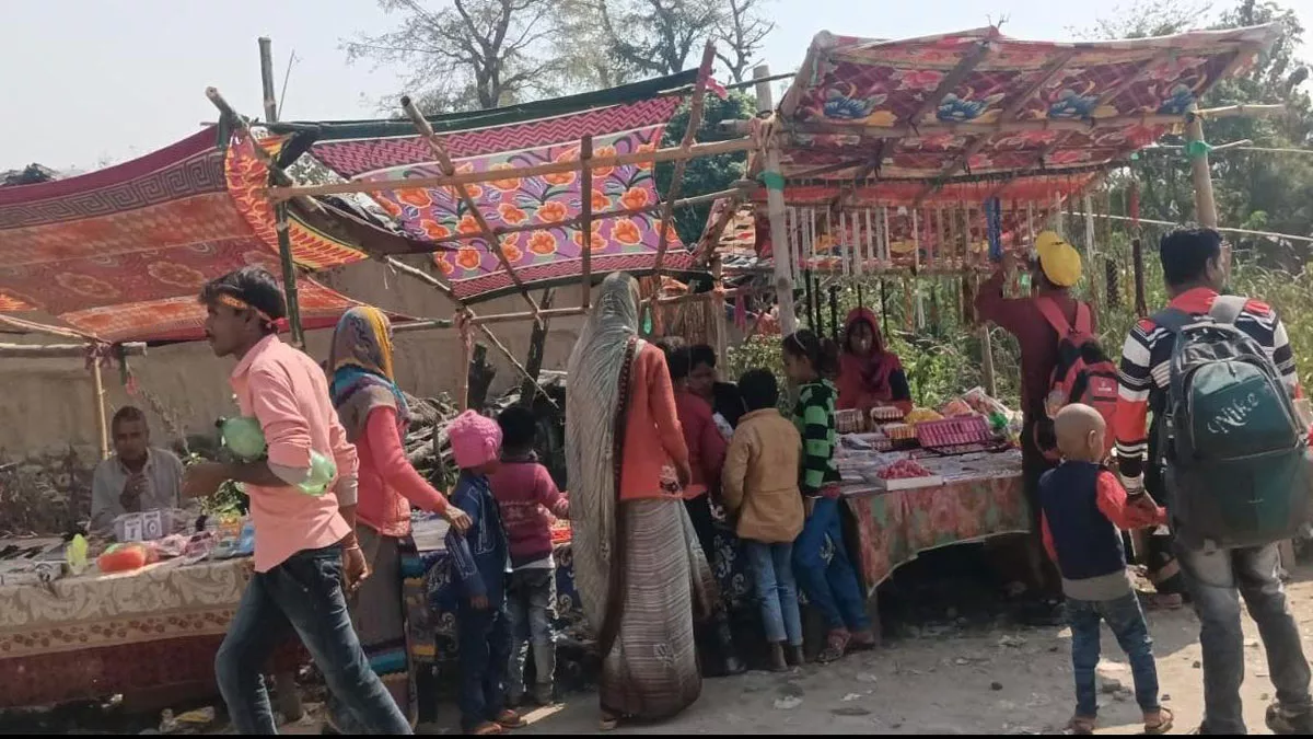 Indo-Nepal Border: नो मेंस लैंड पर नेपालियों ने लगा लिए अस्थायी फड़, सुरक्षा एजेंसियों ने साधी चुप्पी