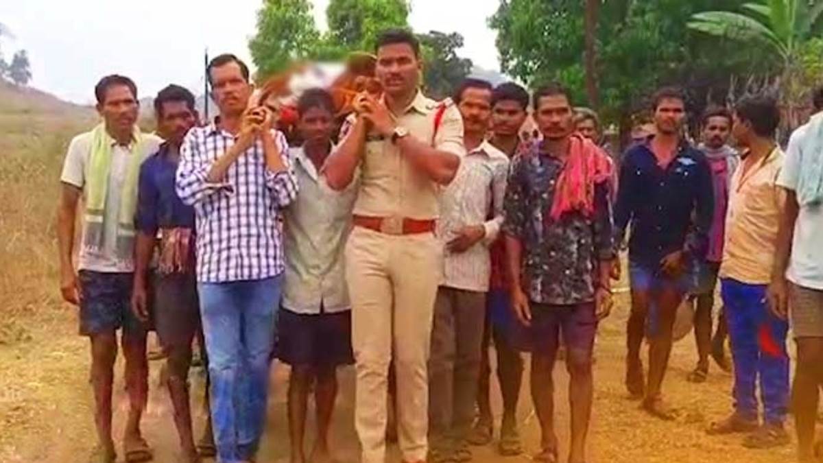 odisha maoist kakuri pandana mother cremated by andhra pradesh si