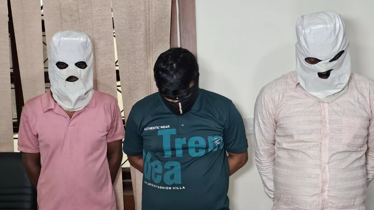 Odisha News: पेशेवर अपराधियों के गिरोह का भंडाफोड़, पुलिस ने तीन दबोचे... 4 बंदूक व 12 गोली समेत ये सामान बरामद