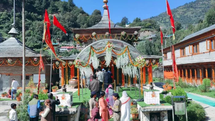 Himachal News: हाटकोटी माता मंदिर में सालाना साढ़े सात करोड़ रुपये चढ़ावा। फाइल फोटो