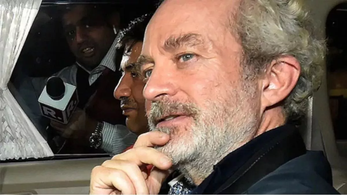 AgustaWestland Case: क्रिश्चियन मिशेल को कोर्ट से बड़ी राहत, अब ब्रिटिश पासपोर्ट के लिए कर सकेंगे आवेदन