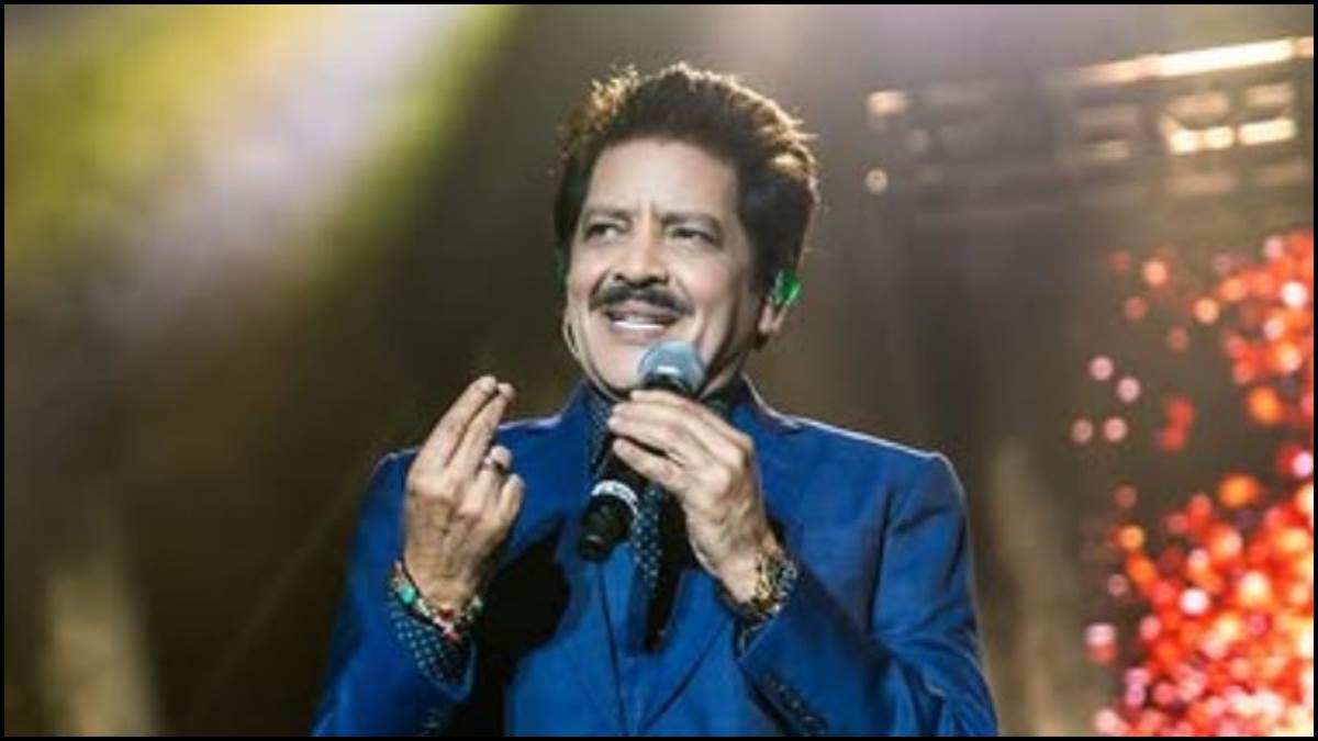 https://www.jagranimages.com/images/newimg/11032025/11_03_2025-udit_narayan_kiss_controversy_23898264.jpg