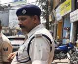 पश्चिम बंगाल में किशनगंज टाउन थाना के इंस्पेक्टर आश्वनी कुमार। फाइल फोटो।