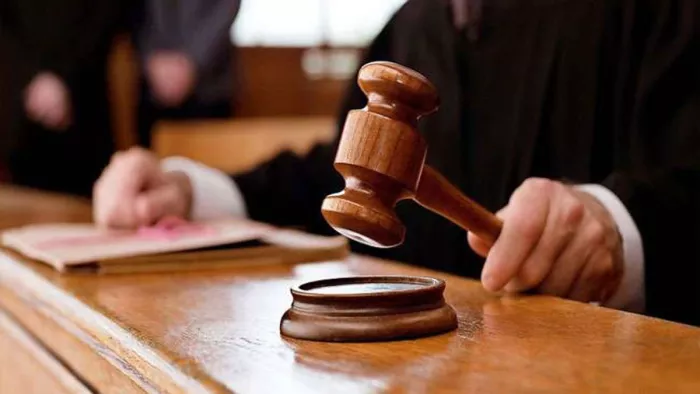 हास्य कलाकार व ब्लागर यश राठी के खिलाफ प्रेमनगर थाने में मुकदमा दर्ज किया गया है।