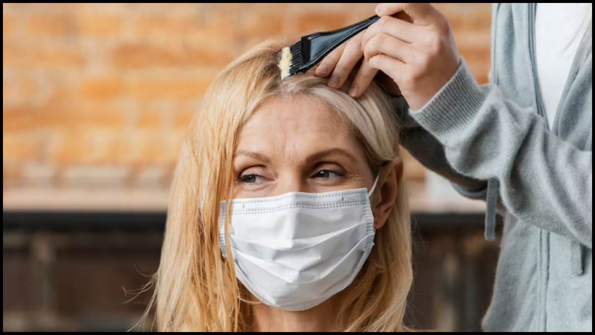 https://www.jagranimages.com/images/newimg/11042023/11_04_2023-hair-mask_23382597.jpg