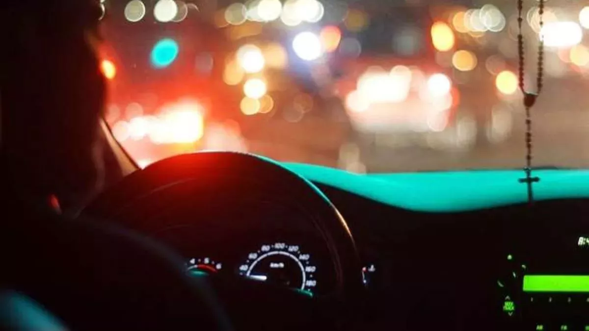 Car Driving Tips: रात के सफर में रखें इन चार बातों का ध्‍यान, कभी नहीं होंगे परेशान, जानें डिटेल