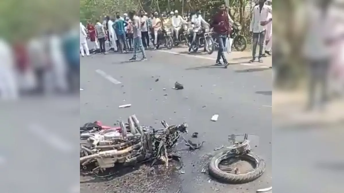 Pilibhit Accident: बरेली-हरिद्वार हाईवे पर भीषण सड़क हादसा, डंपर ने दो बाइकों को रौंदा; पांच लोगों की मौत