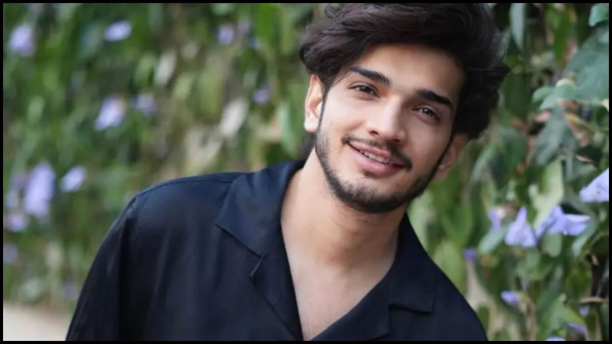 https://www.jagranimages.com/images/newimg/11042024/11_04_2024-munawar_faruqui_23694715.jpg