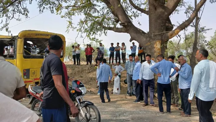 महेंद्रगढ़ स्कूल बस हादसा: शिक्षा मंत्री ने स्कूल को लेकर दिया बड़ा बयान।