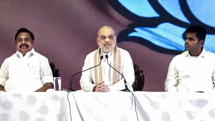 तमिलनाडु में बीजेपी और AIADMK के बीच हुआ गठबंधन (फोटो- पीटीआई)