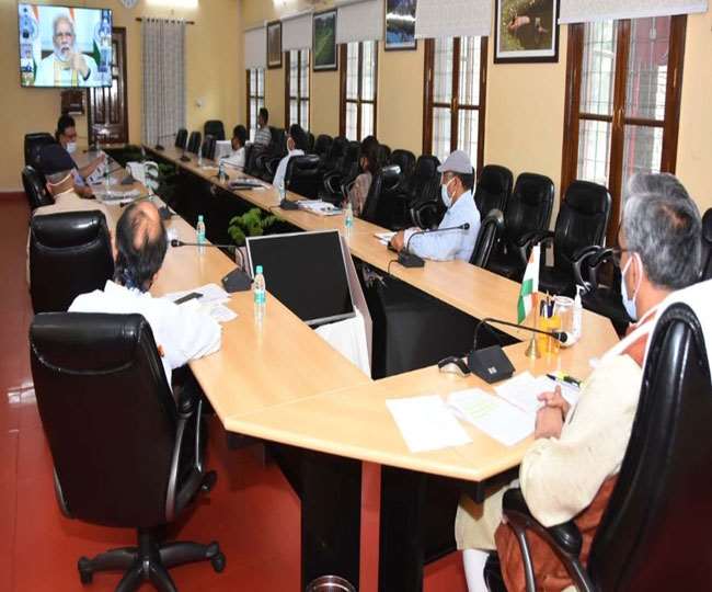 सीएम रावत बोले, प्रधानमंत्री मोदी के साहसिक फैसलों से देशवासी खुद को कर रहे हैं सुरक्षित महसूस