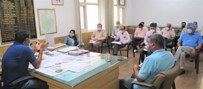 govt to provide economic assistance to covid patient said dc sujan singh