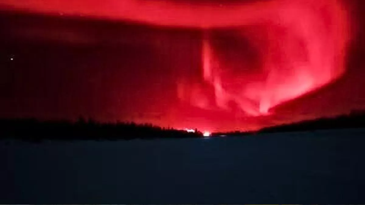 Auroral Red Arc: लद्दाख के हानले में दिखा सौर तूफान, लाल रंग से चमक उठा आसमान; लोगों ने शेयर की तस्‍वीरें