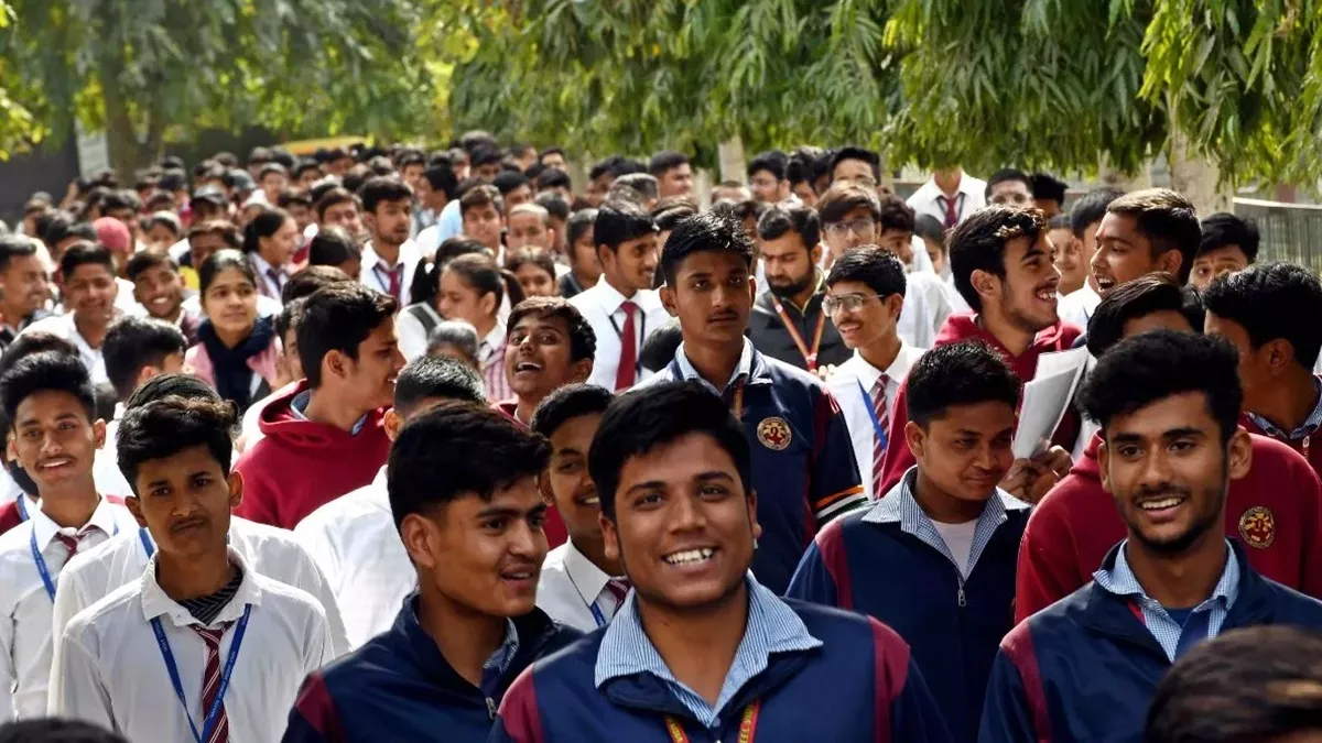 Bihar Free Coaching: बिहार के छात्रों के लिए सरकार का बड़ा ऑफर, फ्री कोचिंग पढ़ने का मौका, ऐसे करें आवेदन