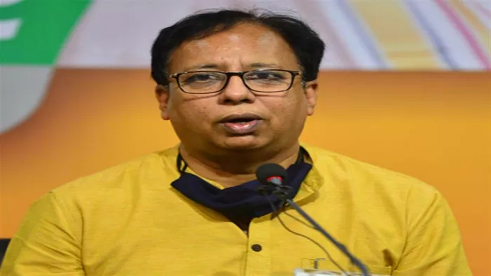 पश्चिमी चंपारण सीट पर भाजपा से संजय जायसवाल और कांग्रेस से मदनमोहन तिवारी मैदान में। (फाइल फोटो)